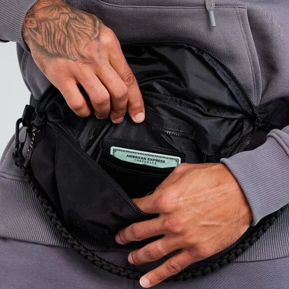 Beis The Sport Pack in Black - Picture 5 of 12